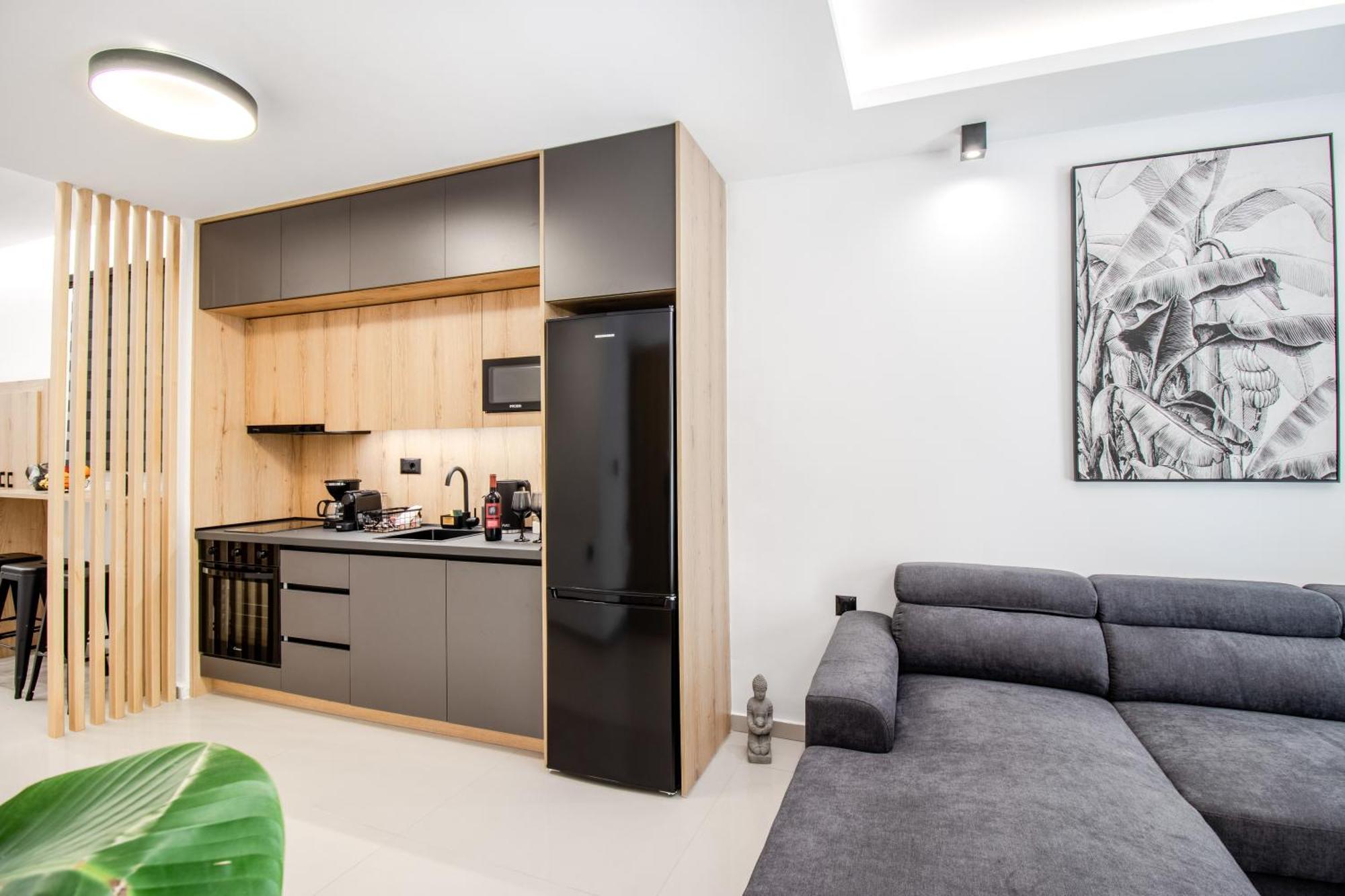 New Luxury Apartment Near Center With Garden View Bendevis Exterior photo